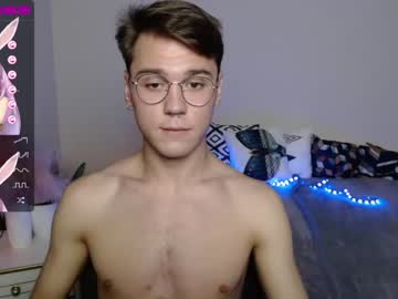 [21-10-22] alvin_hardy public show from Chaturbate