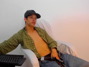 [22-08-23] cody_tr4cey private sex show from Chaturbate.com
