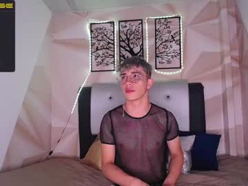 [19-08-22] andreew7_ record video from Chaturbate.com