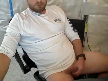 [29-11-22] bighappyguy2369 private webcam from Chaturbate.com
