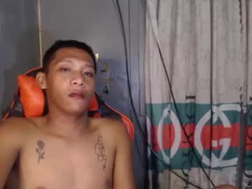 [07-12-23] pinoyhugecock19 record public show video from Chaturbate
