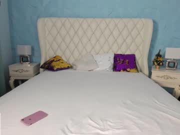 [13-01-22] kellygrifin cam video from Chaturbate.com