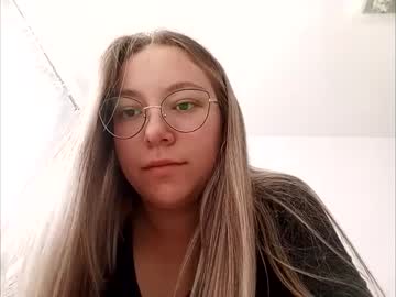 [03-05-24] your_jenny record video with dildo