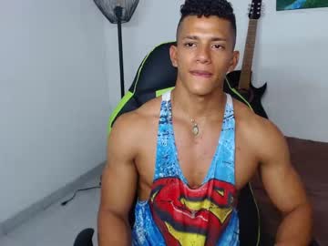 [04-01-22] thomas_olson private from Chaturbate