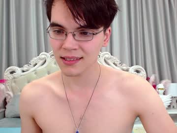 [01-12-22] christopher_grant record private show from Chaturbate