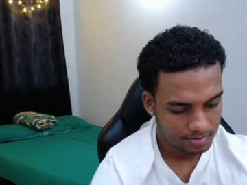 [27-06-23] jhonci_1 chaturbate show with toys