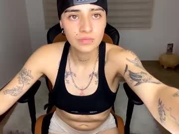 [06-03-24] im_laia_ public show video from Chaturbate