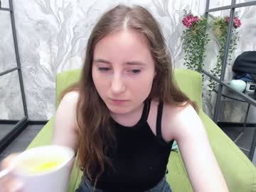 [27-07-23] sky_ann blowjob video