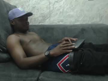 [15-10-22] david_leroy_ video with toys from Chaturbate