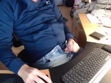 [20-12-22] grow2009 blowjob video from Chaturbate