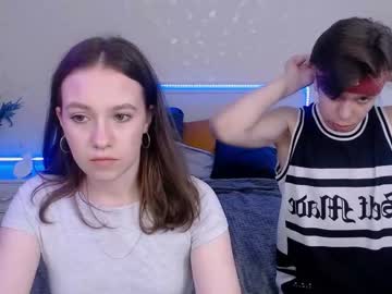 [10-08-22] theodor_and_evia cam video from Chaturbate