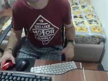 [11-10-22] uncutguy0105 public webcam from Chaturbate