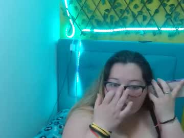 [04-01-22] carolina_2u blowjob video from Chaturbate