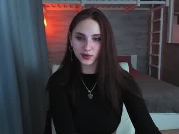 [20-03-23] karolin_king public show from Chaturbate