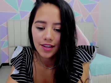 [08-06-22] dafnee_ds record public show from Chaturbate.com
