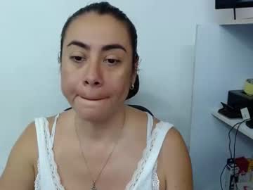 [26-05-22] giorgina_the_red_widw record video from Chaturbate.com