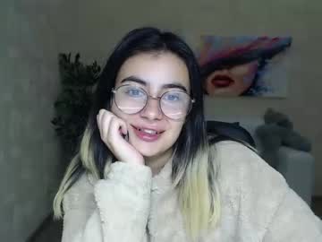 [23-10-22] hanna_colinss video from Chaturbate