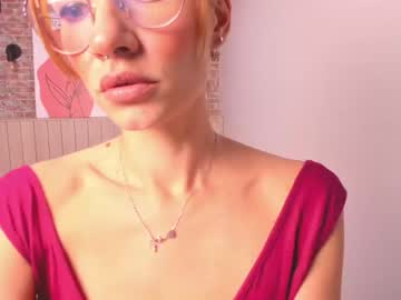 [26-04-22] scarletwalker_ private show