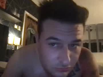 [28-02-22] andyroo1275 record video from Chaturbate.com