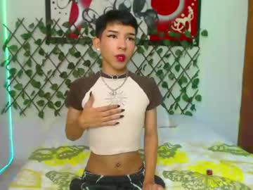 [05-05-23] manuel_zahir19 record show with toys from Chaturbate.com