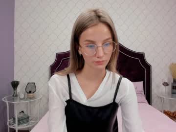 [02-05-22] adelesmall premium show from Chaturbate.com