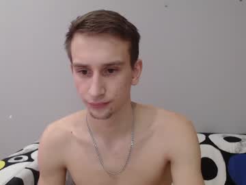 [23-01-22] maberone public show from Chaturbate