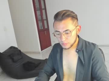 [28-10-22] zach_michelson blowjob video from Chaturbate