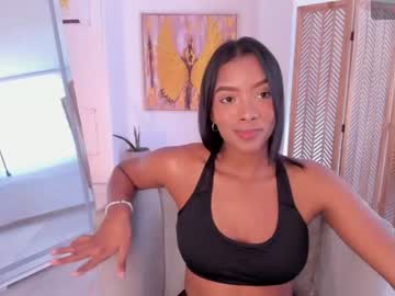 [06-03-24] kristyn_thomass public webcam from Chaturbate