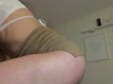 [27-02-23] masterandhisslutshowingoff record public webcam video from Chaturbate