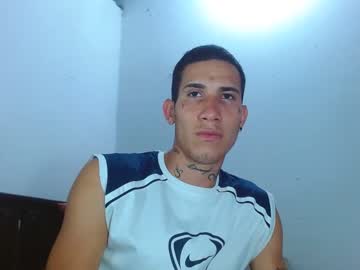 [29-04-22] mikebigdickxxx0 private show video from Chaturbate.com