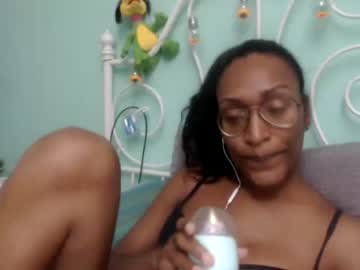 [24-01-23] pretoebranco public show from Chaturbate.com