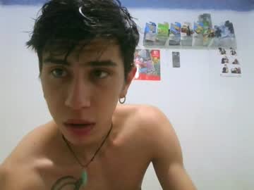 [28-08-22] christian_barnes video with toys from Chaturbate