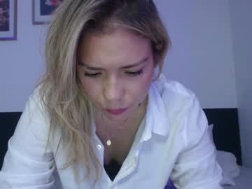 [02-07-22] mindy_moon public show video from Chaturbate