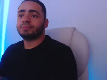 [05-11-22] alessandro_romeo show with cum from Chaturbate