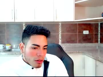 [11-08-22] maxiliano_fox private webcam from Chaturbate