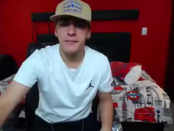 [23-02-22] aivar_222 record public show from Chaturbate