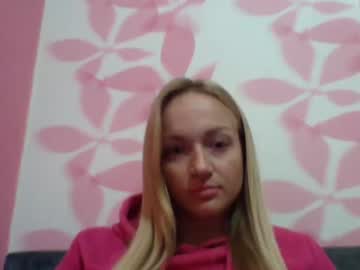 [05-05-22] margaritashev webcam show from Chaturbate