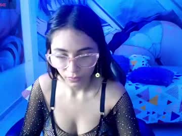 [24-11-23] sofia_milk_ show with toys from Chaturbate