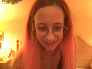 [01-01-22] juliacumlover record public show from Chaturbate.com