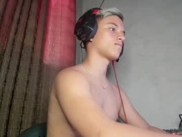 [12-01-24] colin_mathew cam show from Chaturbate.com