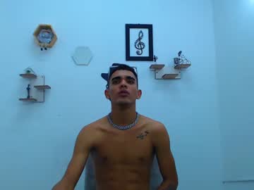 [24-10-22] skinnydickhot chaturbate private show