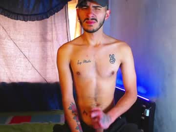 [13-12-22] _alan_brown public webcam from Chaturbate
