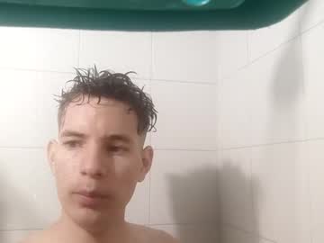 [27-10-23] angelo_foxxxter record public show from Chaturbate