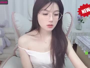 [10-03-24] hksusie record public webcam video from Chaturbate