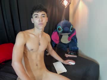 [24-11-23] apolo_blue chaturbate video with toys