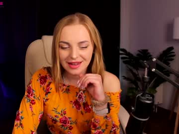 [28-02-23] milana__white record video with dildo from Chaturbate