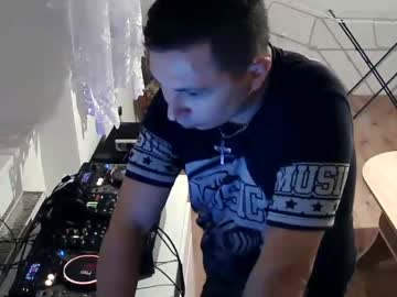 [27-10-23] maksik94 video with dildo from Chaturbate
