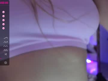 [13-04-22] carolyn_hunt cam video from Chaturbate