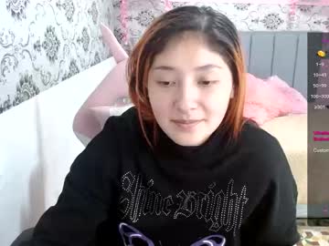 [15-09-23] bonniee_tay video with toys