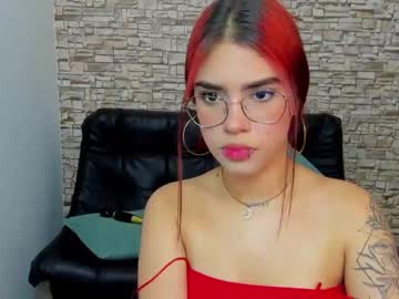 [26-08-22] mariah_reed public show from Chaturbate.com